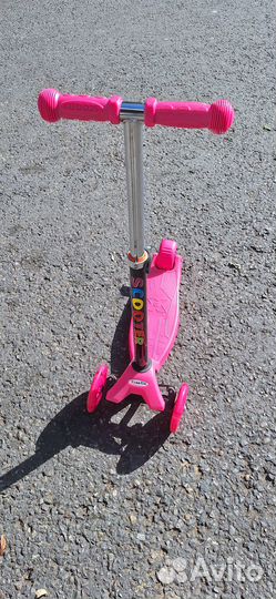 Самокат детский Скутер