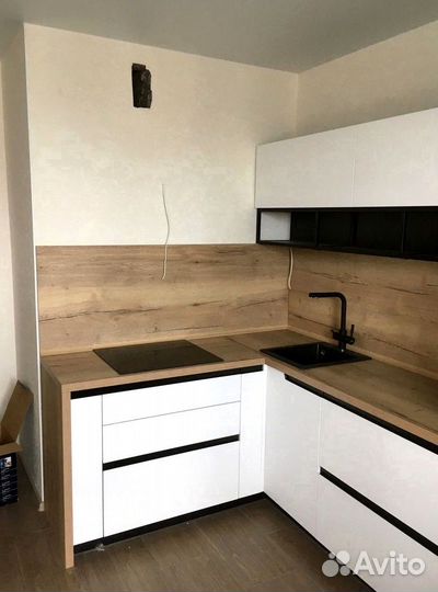 Кухня в стиле хай тек на заказ