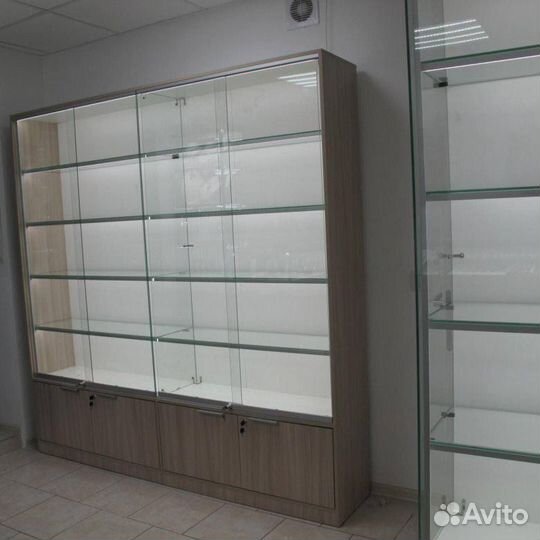 Торговые витрины с подсветкой новые