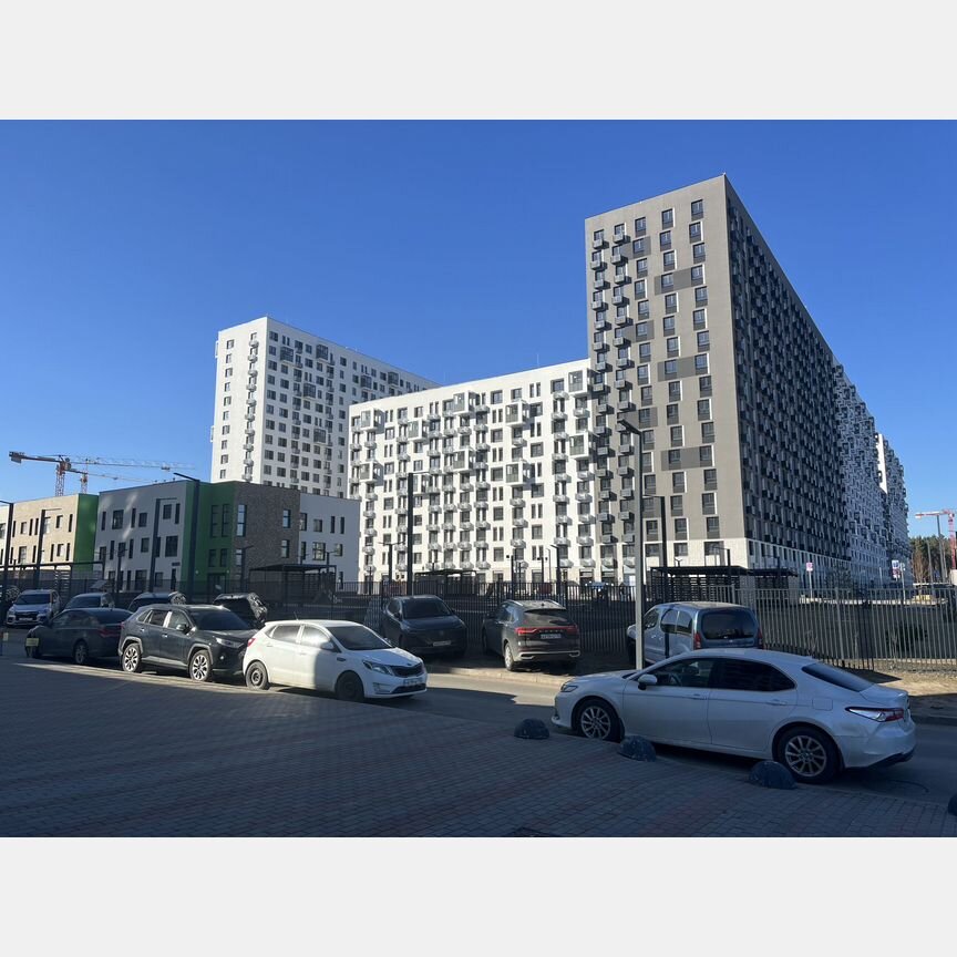 2-к. квартира, 40,6 м², 13/17 эт.