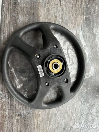 Руль оригинал на ниву 2121