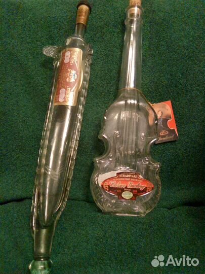 Бутылки оригинальные. Сабля.Скрипка-27лет