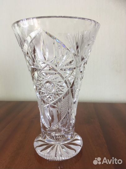 Хрустальные вазы для цветов 80-е гг
