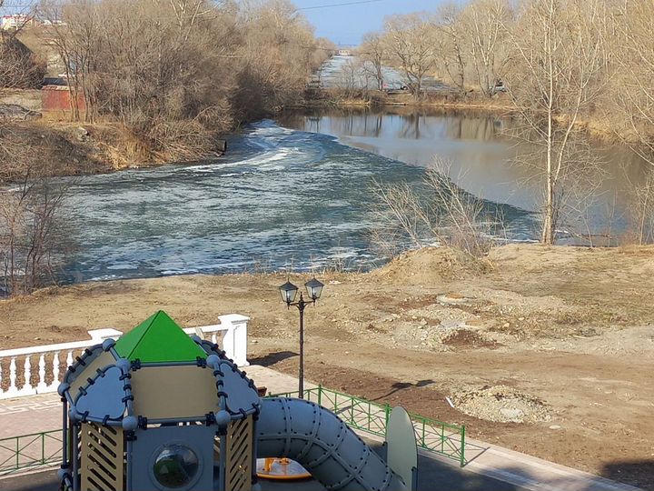 2-к. квартира, 50 м², 3/5 эт.