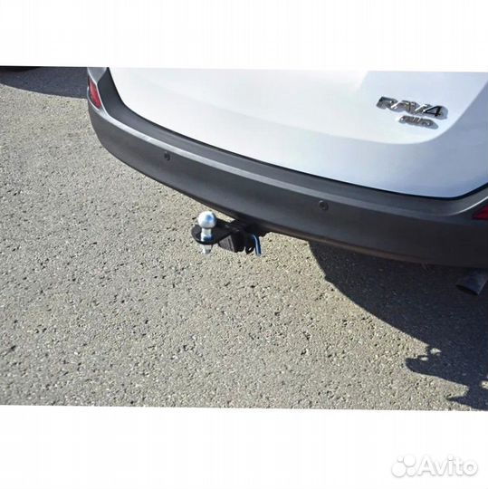 Фаркоп Toyota RAV4 2013- съемное крепление шара