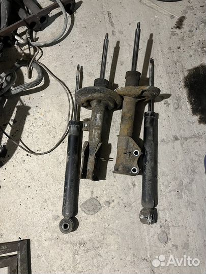 Стойки амортизаторы лада веста