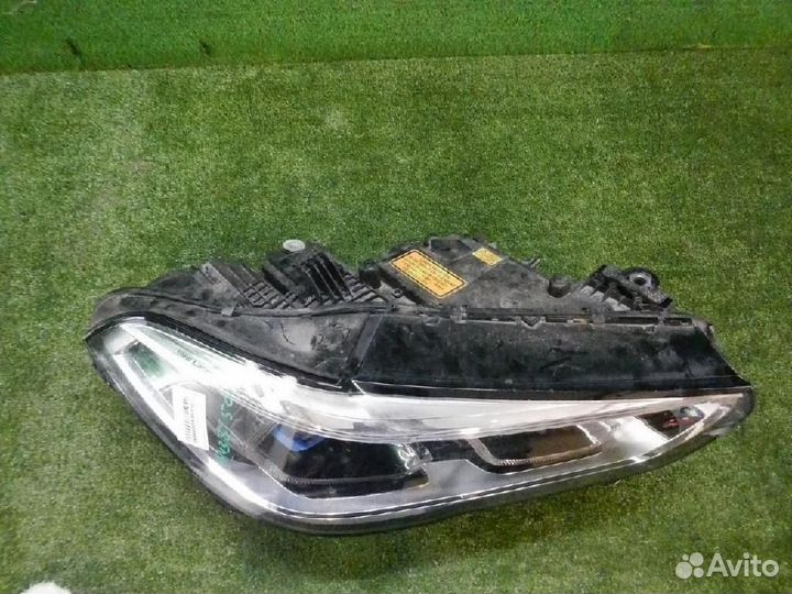 Фара правая BMW X5