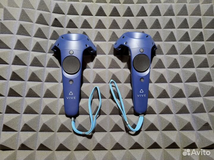 Контроллер HTC Vive Pro