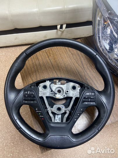Руль Kia Ceed 2 JD 12-18г с блоком кнопок