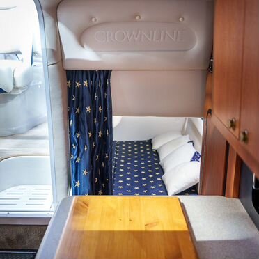 Моторная яхта Crownline 315 SCR
