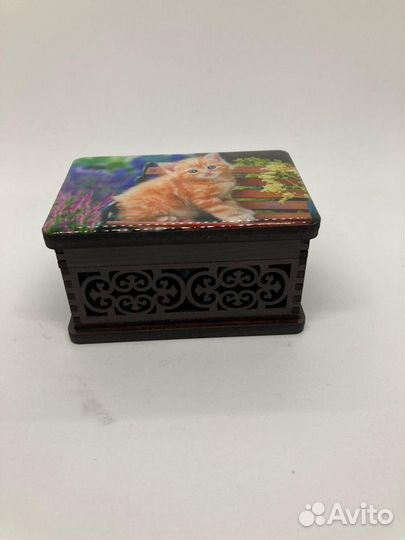 Шкатулка резная деревянная