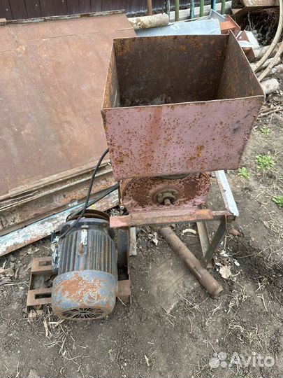 Мельница для зерна