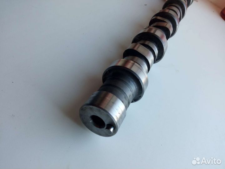 Распредвал lancer 9