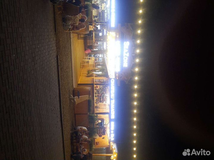 Продавец вина