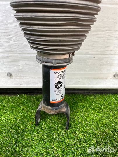 Пневмостойка передняя правая Dodge Ram 5 DT 2019