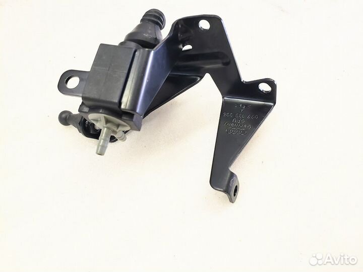 Клапан продувки адсорбера Audi A8 D3 4.2 BFM