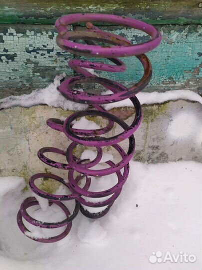 Пружины задние Ниссан