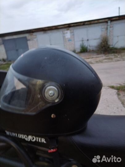 Мото-шлем