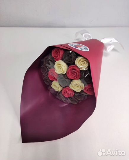 Розы из Бельгийского шоколада - 19 шт в Букете