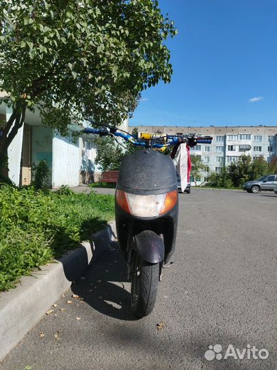 Скутер suzuki lets