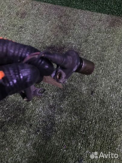 Датчик положения коленвала Toyota Avensis ZZT251