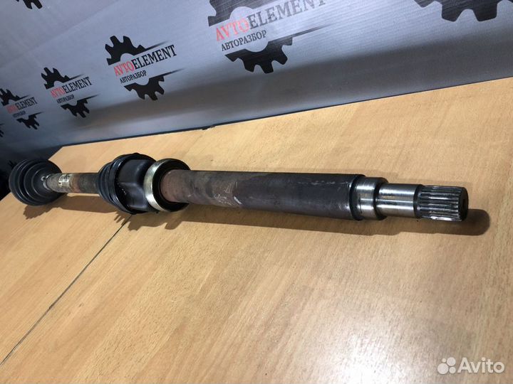 Привод правый Форд Фокус 2 дв.2,0 aoda