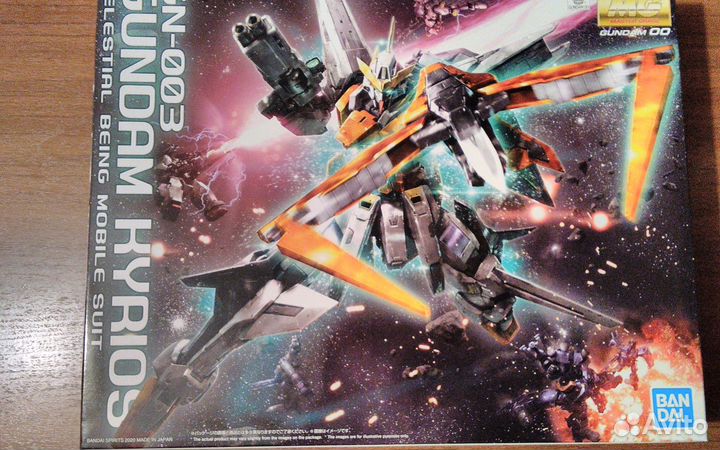 Модель Gundam Kyrios (MG) фирмы Bandai