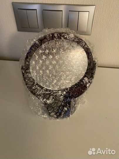 Зеркало настольное на подставке