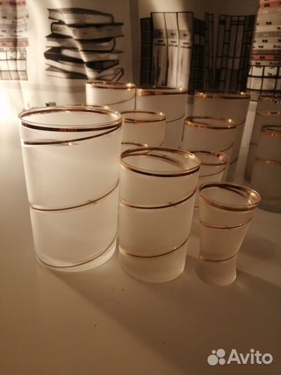 Набор бокалов и рюмок неполный