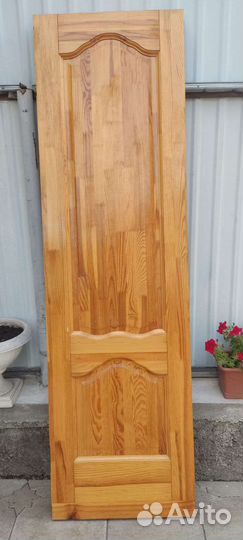 Дверь входная деревянная бу