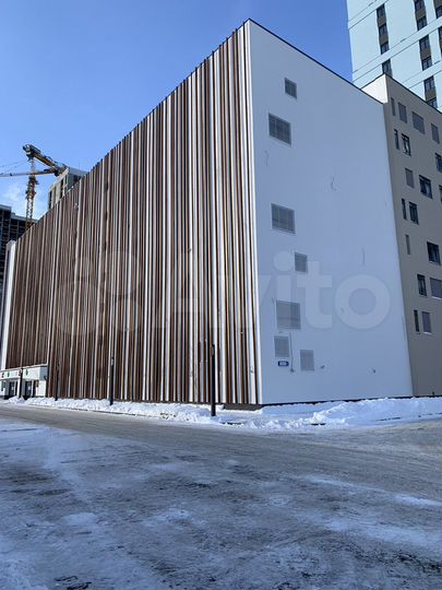 Машиноместо, 13 м²