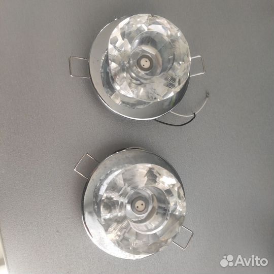 Светильник потолочный встраиваемый, б/у