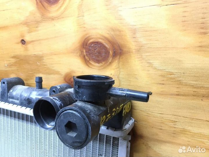 Радиатор двигателя Nissan Sunny FNB14 GA15DE 1995