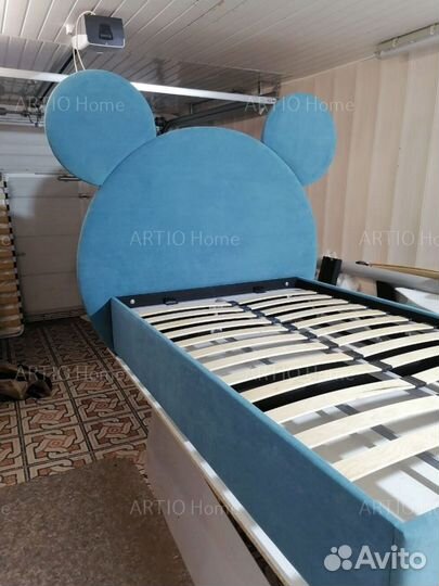 Кровать 90х200