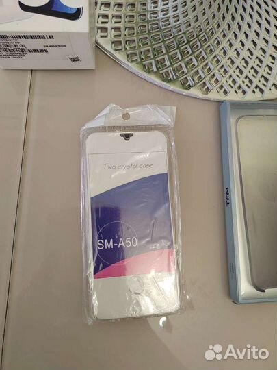 Закаленное стекло Samsung Galaxy A50 чехол наушник