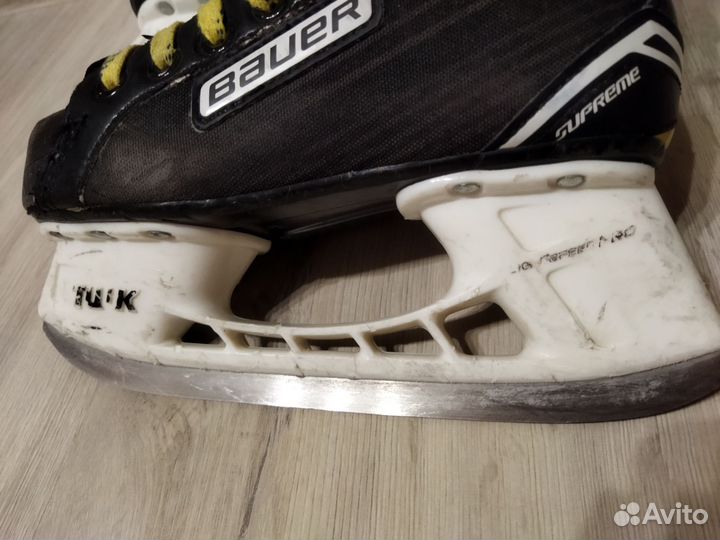 Хоккейные коньки bauer 33,5