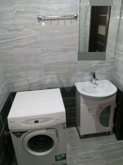 1-к. квартира, 40 м², 1/3 эт.