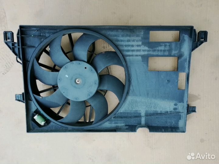 Вентилятор охлаждения Форд Фьюжн(1495679)