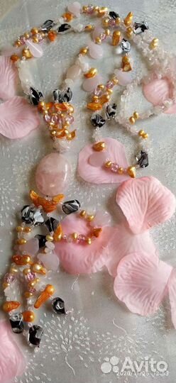 Бусы из натурального камня