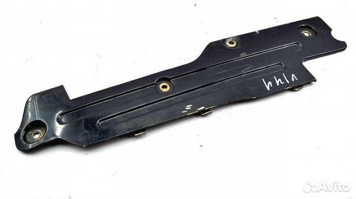 Накладка фары, правая volvo FH12 2-seeria (01.02)