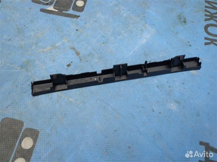 Накладка декоративная VW Passat B6