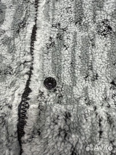 Зипка stone island