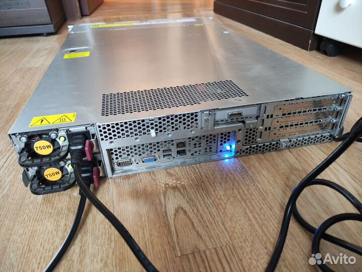 Сервер HP ProLiant DL180 G6