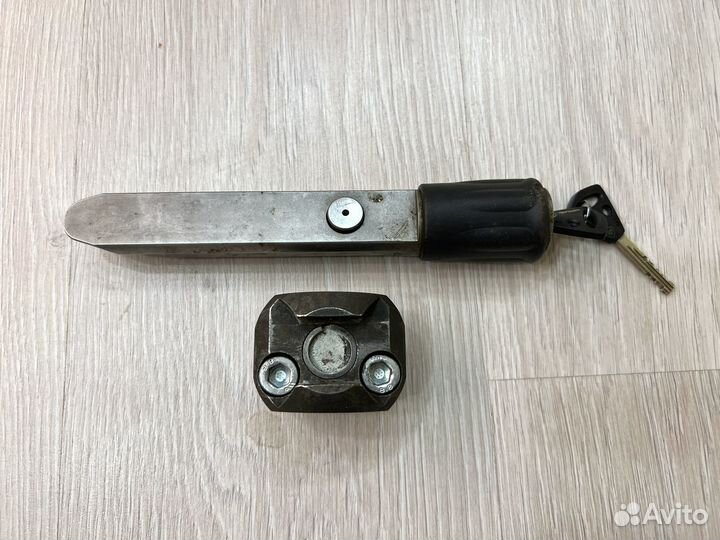 Блокировка рулевого вала garant