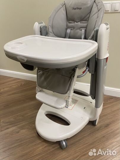 Стульчик для кормления tatamia follow me