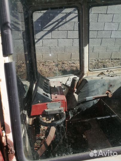 Кабина на трактор юмз
