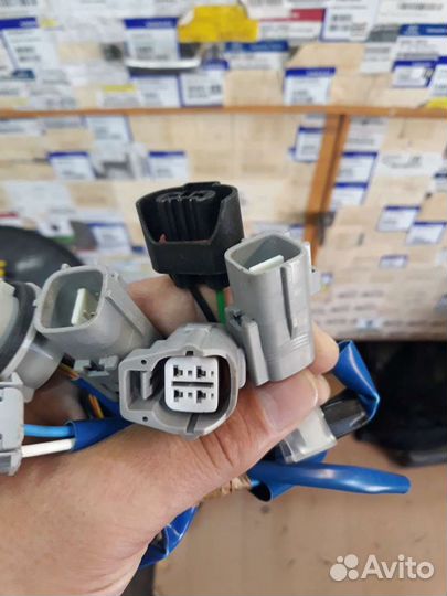 Крузер 200 Разъем фары Cruiser 200 2012-15