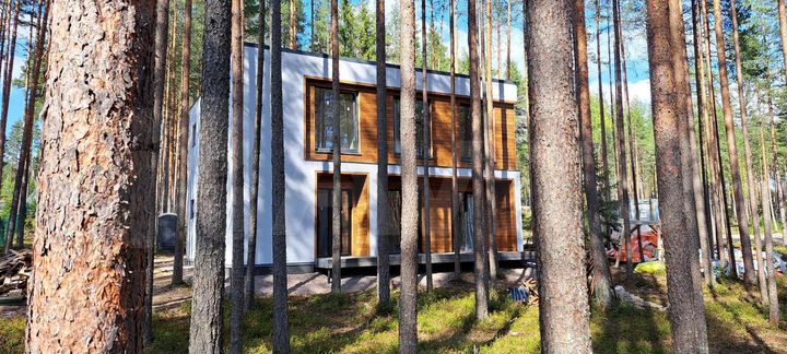 Коттедж 188 м² на участке 12 сот.