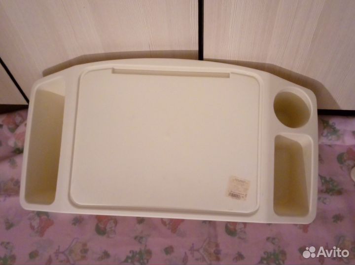 Поднос- столик