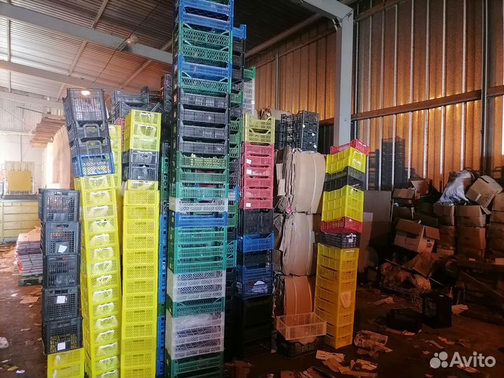 Продам пластиковые и деревянные ящики